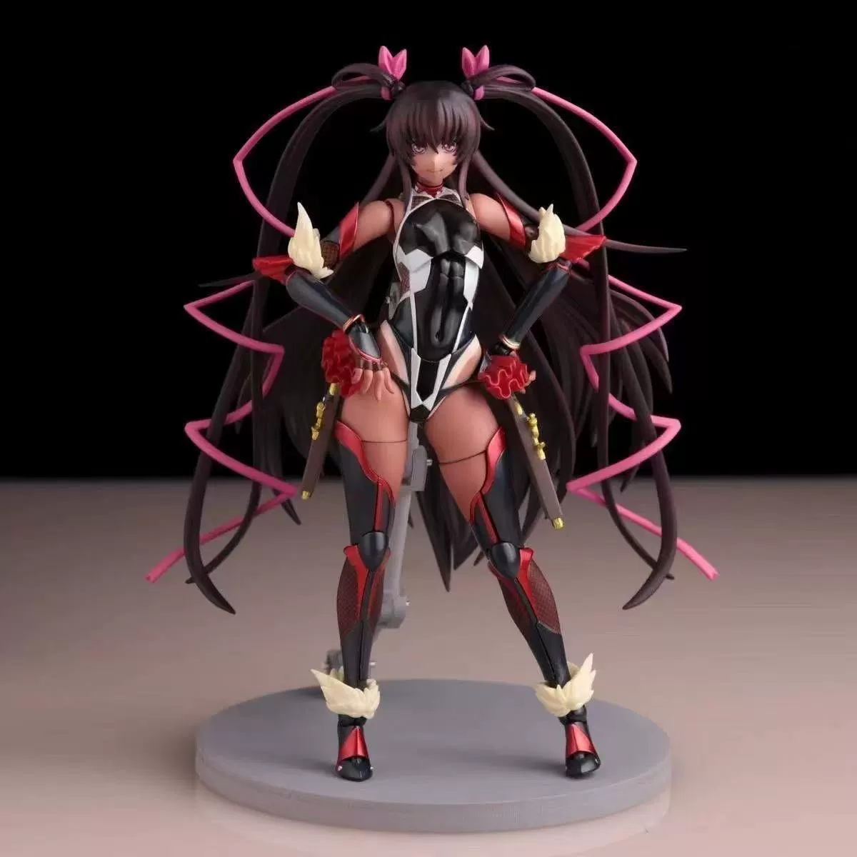 Figura de Acción Taimanin de 1 - Model Kit Waifu reseña y precio
