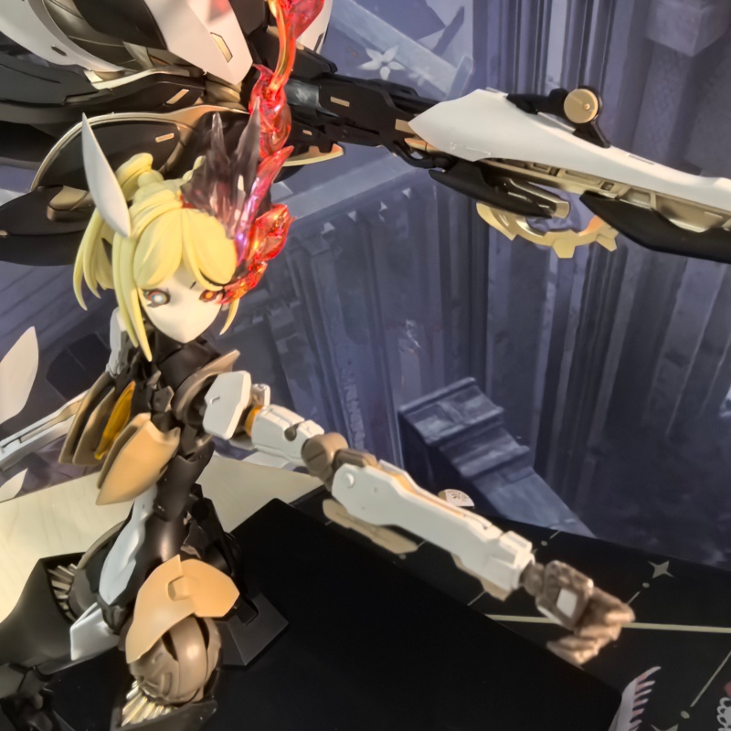 En Existencia, Original, Rosad - Model Kit Mecha Girl reseña y precio