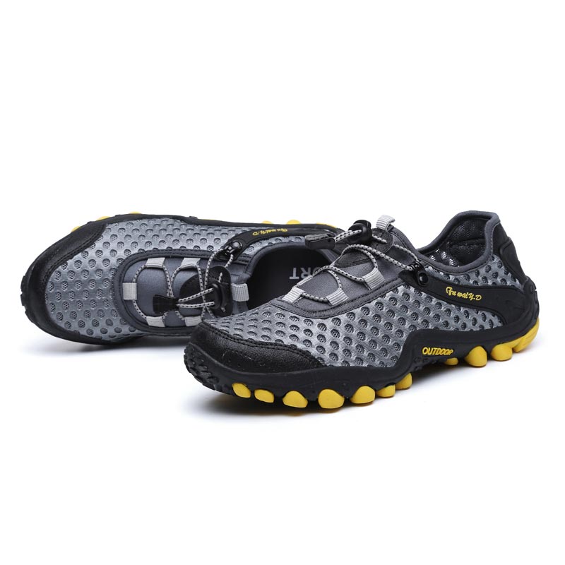 Zapatillas deportivas de monta - Model Kit Online Store reseña y precio
