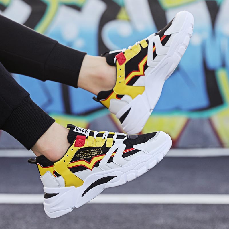 Zapatillas deportivas de talla - Model Kit Online Store reseña y precio