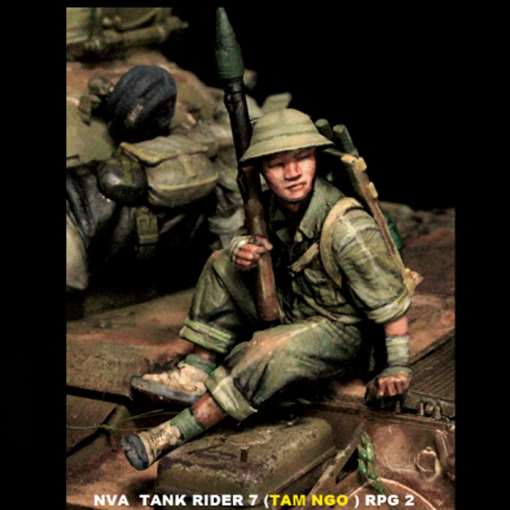 1/35 NVA Tank RIDER 7, RPD 2,  - Model Kit Figures reseña y precio