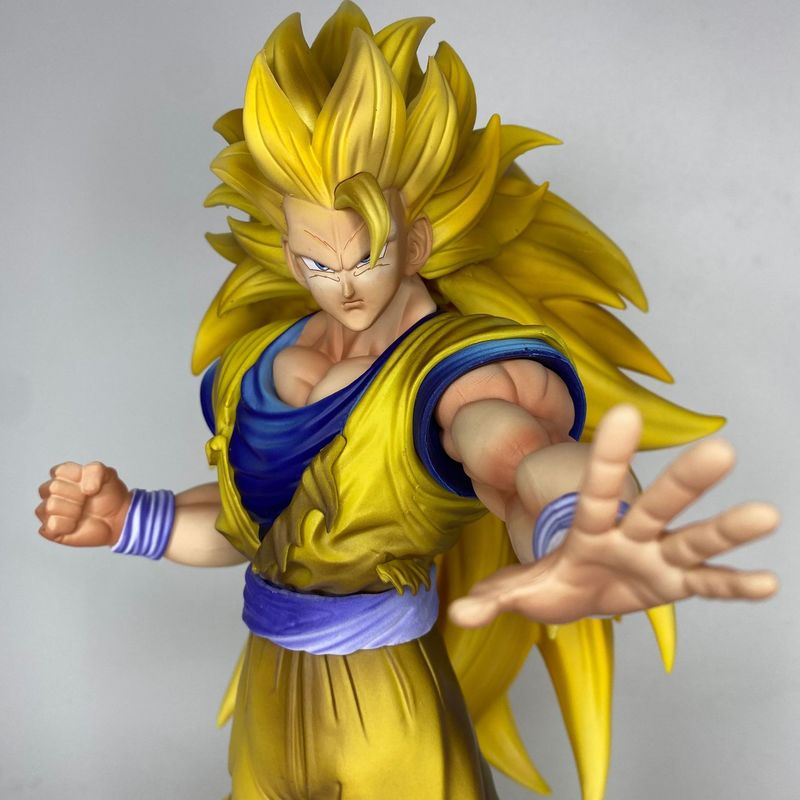 Figura de Vegeta Super Saiyan  - Model Kit Vegito reseña y precio