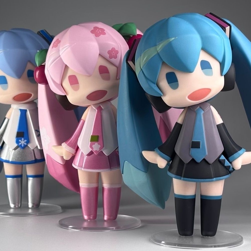 Figura de Anime Miku y Set de  - Model Kit Car reseña y precio